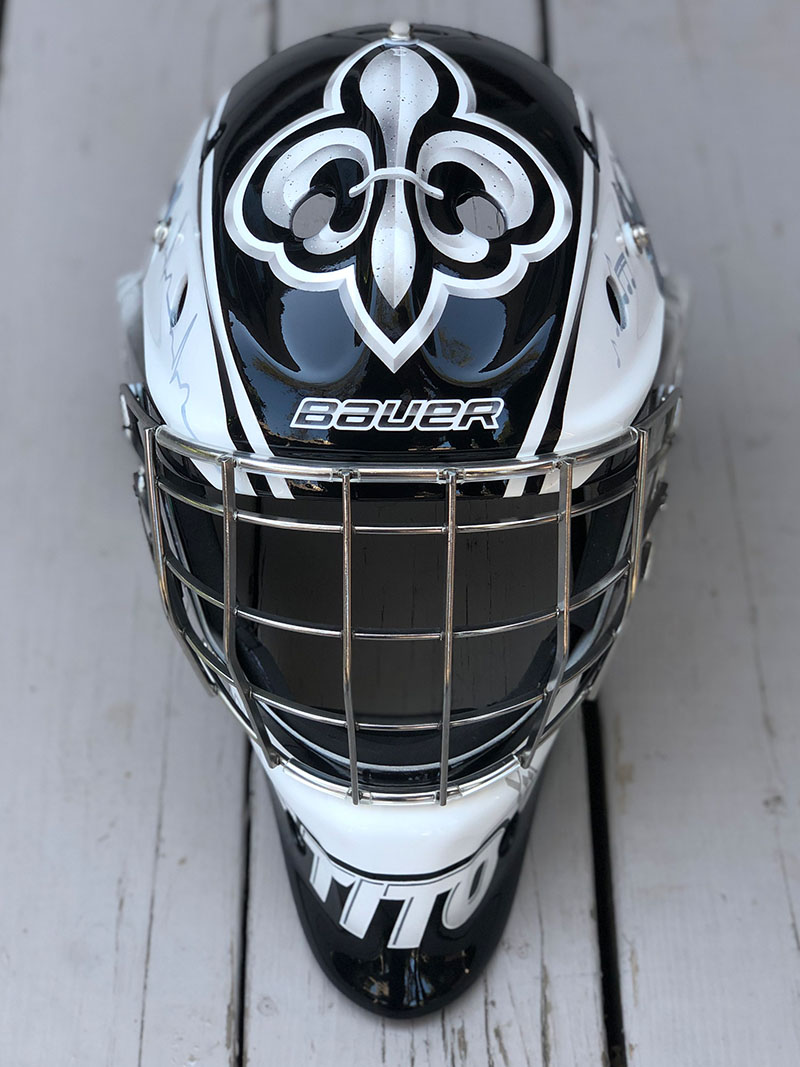 Fleur-de-lis mask front
